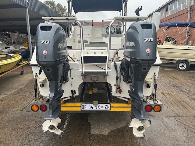 Seacat 520 FC with 2 x Yamaha F70hp Motors - Private Seller
