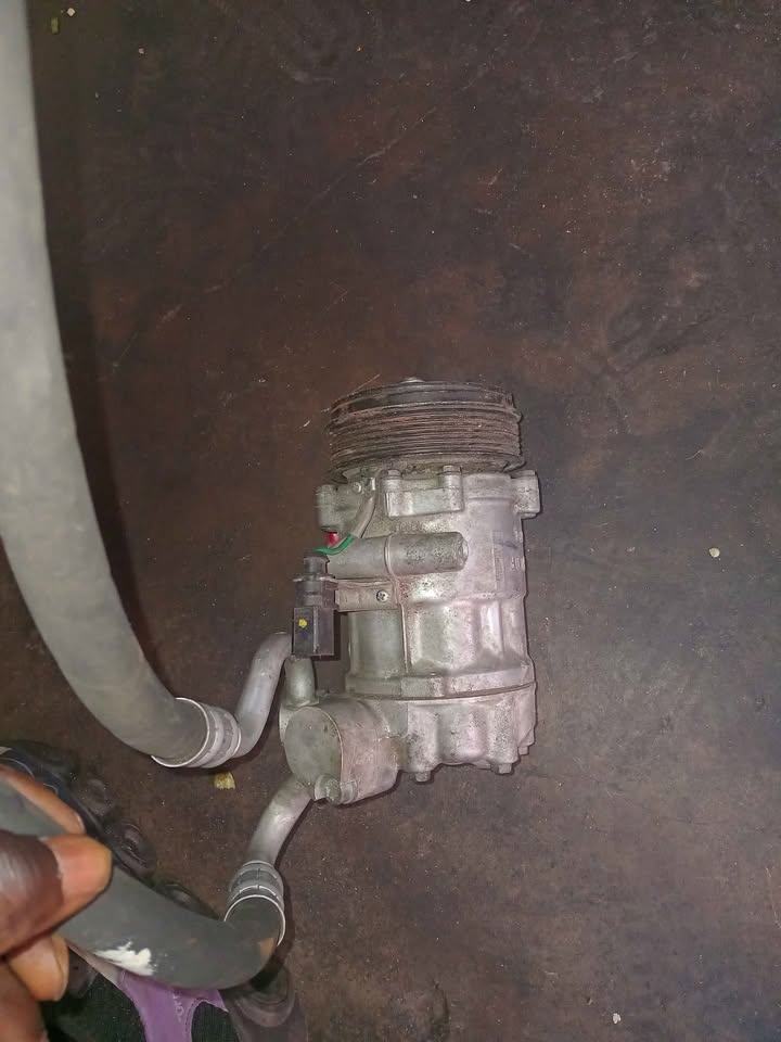 Polo vivo aircon pump new shape