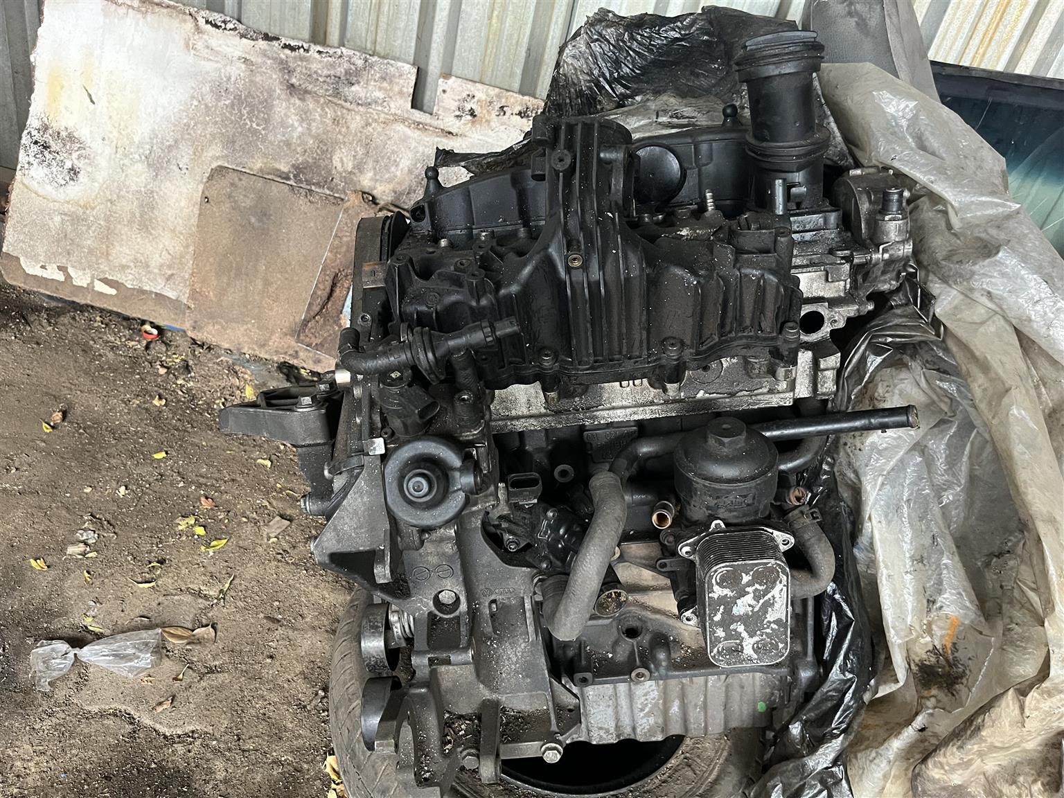 Vw T5 kombi Engine 2.0 TDI CAA code for sale - Private Seller Vw T5 kombi Engine 2.0 TDI CAA code for sale - Private Seller