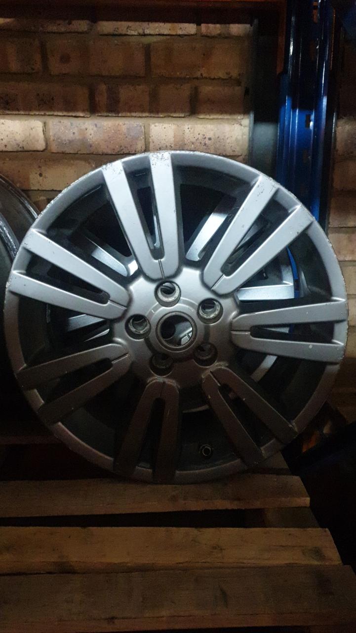 2012 Discovery 4 Used Original Rims For Sale 2012 Discovery 4 Used Original Rims For Sale