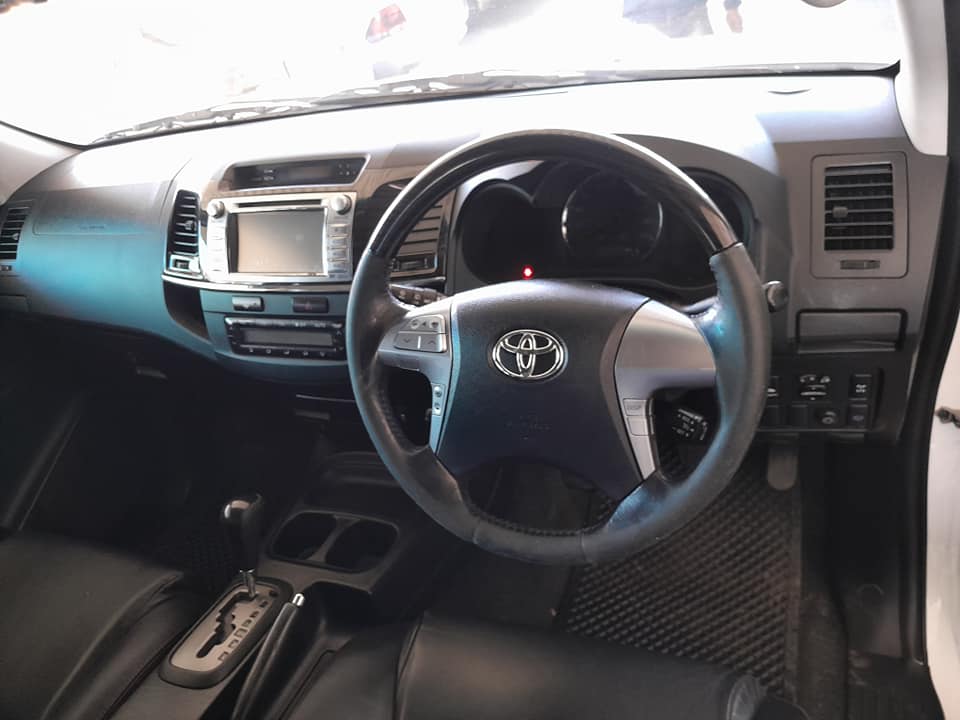 2015 TOYOTA FORTUNER 3.0 D4D 4X2  AUTOMATIC