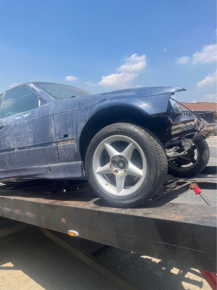 BMW e36 stripping for parts - Private Seller