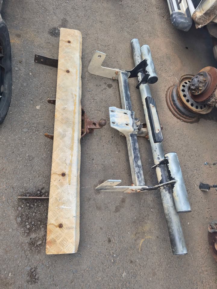 Mahindra Scorpio Mhawk Towbar Available Call or WhatsApp - Private Seller