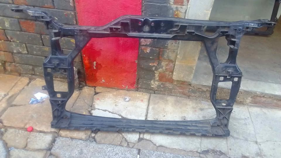 Audi A4 B8 cradle - Private Seller