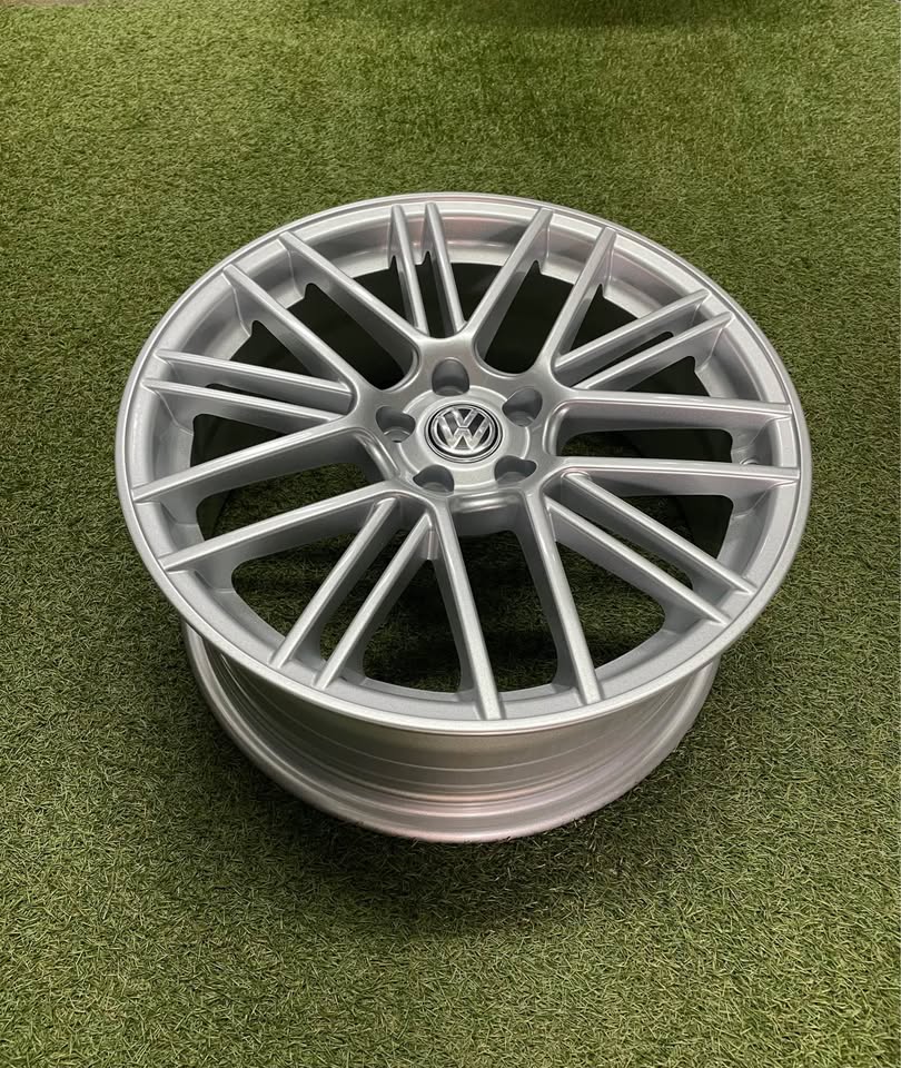 17 INCH VW EXOR DESIGN RIM SET | Junk Mail Marketplace