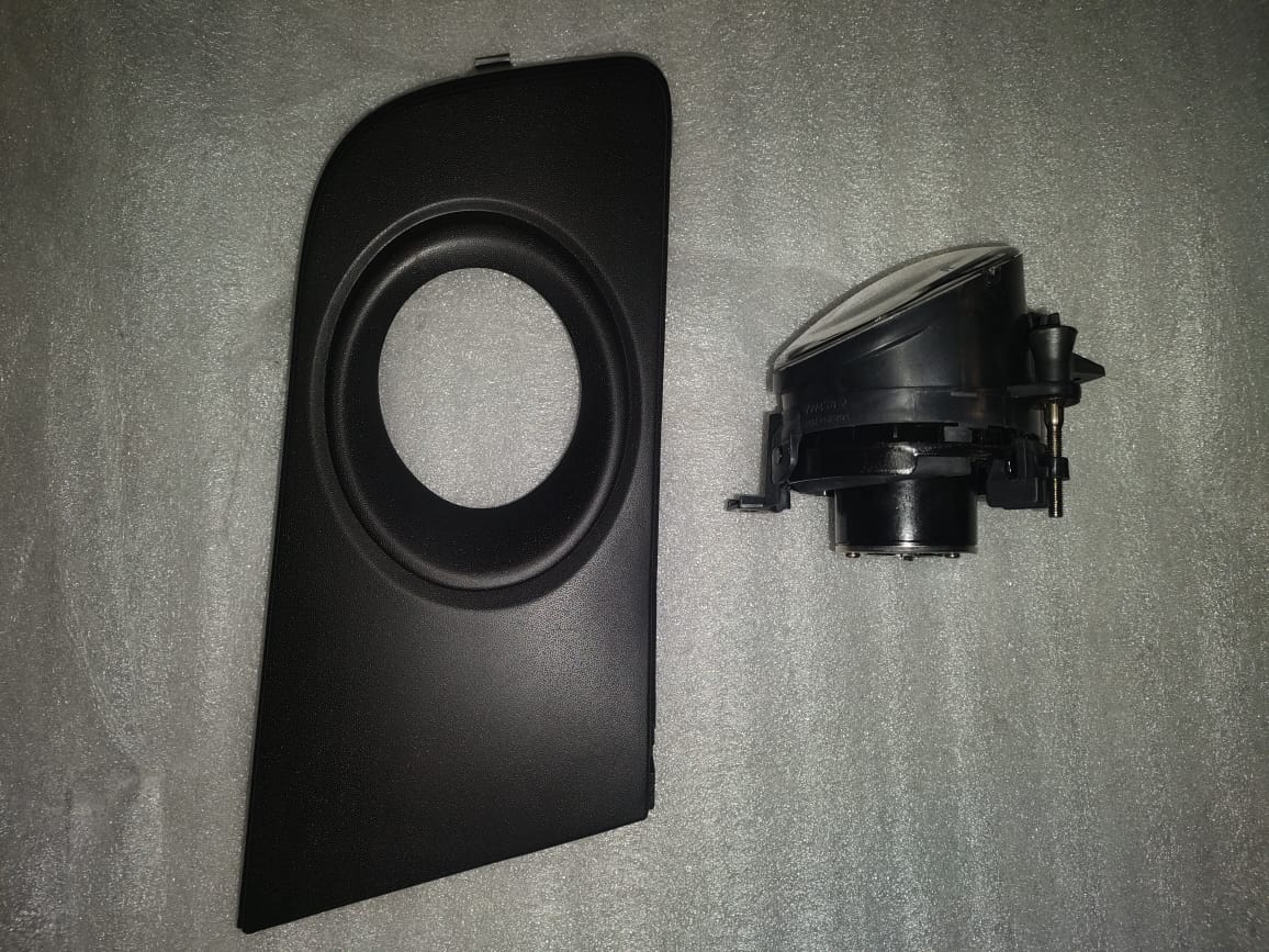 VW Amarok NEW foglights and foglight covers for sale - Private Seller VW Amarok NEW foglights and foglight covers for sale - Private Seller