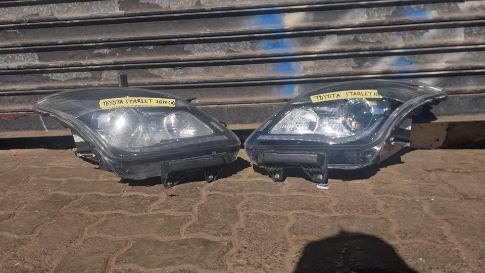 Toyota Starlet headlights - Private Seller Toyota Starlet headlights - Private Seller