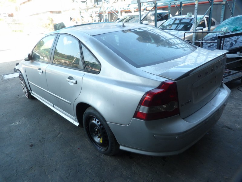 Volvo S40 2.5 T5 Manual - 2006 SPARESBOYZ STRIPPING FOR SPARES - Private Seller Volvo S40 2.5 T5 Manual - 2006 SPARESBOYZ STRIPPING FOR SPARES - Private Seller