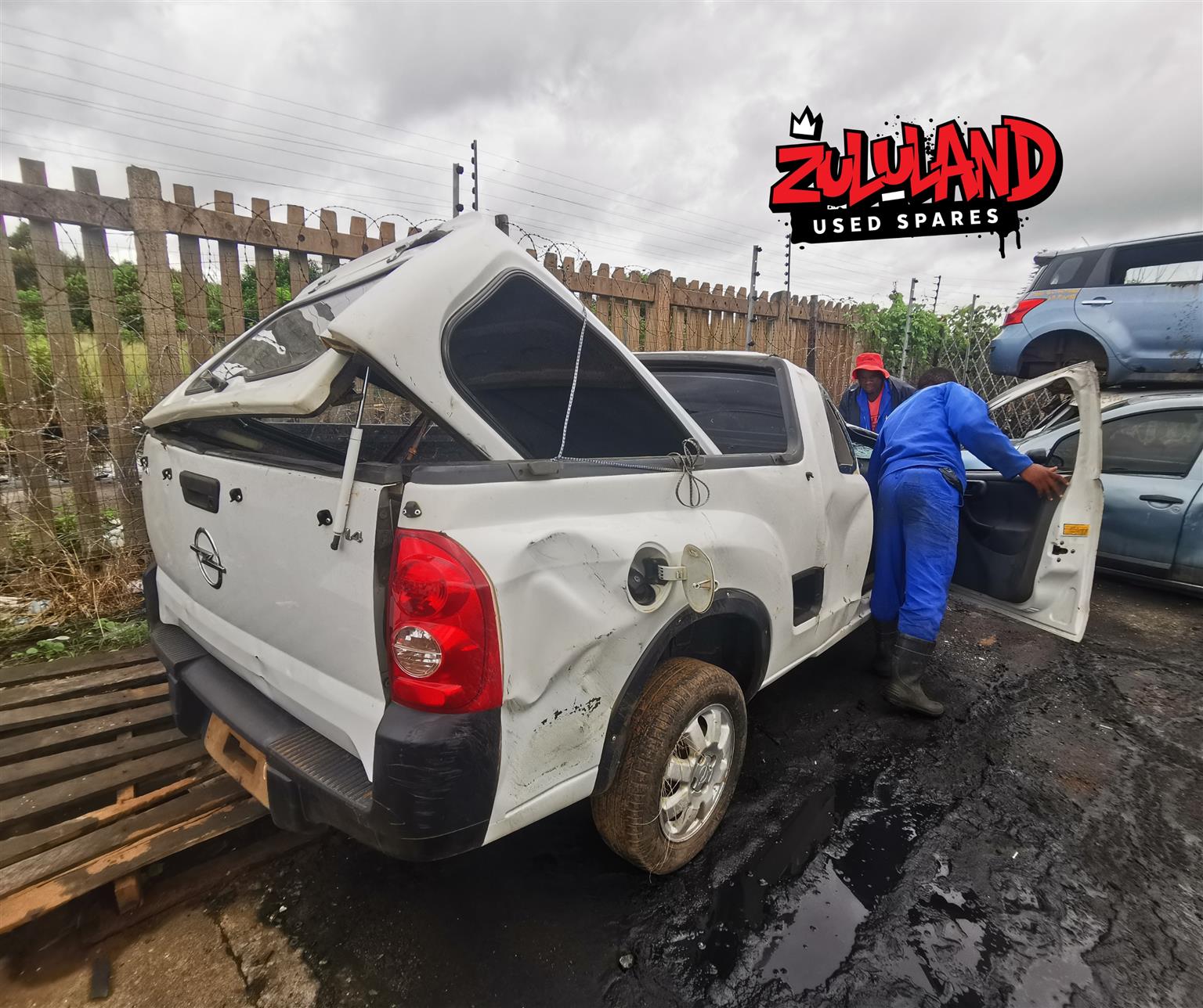 Opel Corsa Utility 1.4 -  Available for Parts