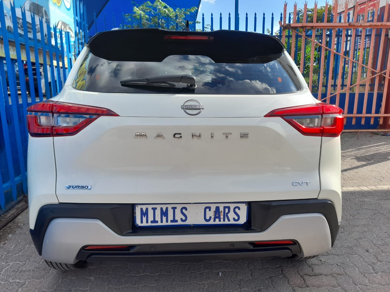 2023 NISSAN MIGNITE 1.0 AUTOMATIC