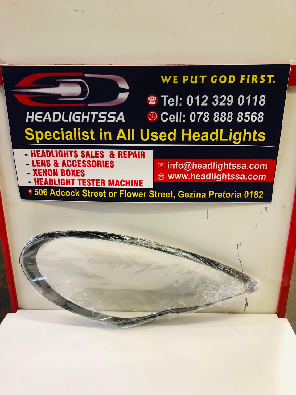 Porsche Panamera left side headlight replacement lens (2011) - Private Seller Porsche Panamera left side headlight replacement lens (2011) - Private Seller