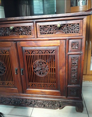 Stunning Bali Classic Carved Unit