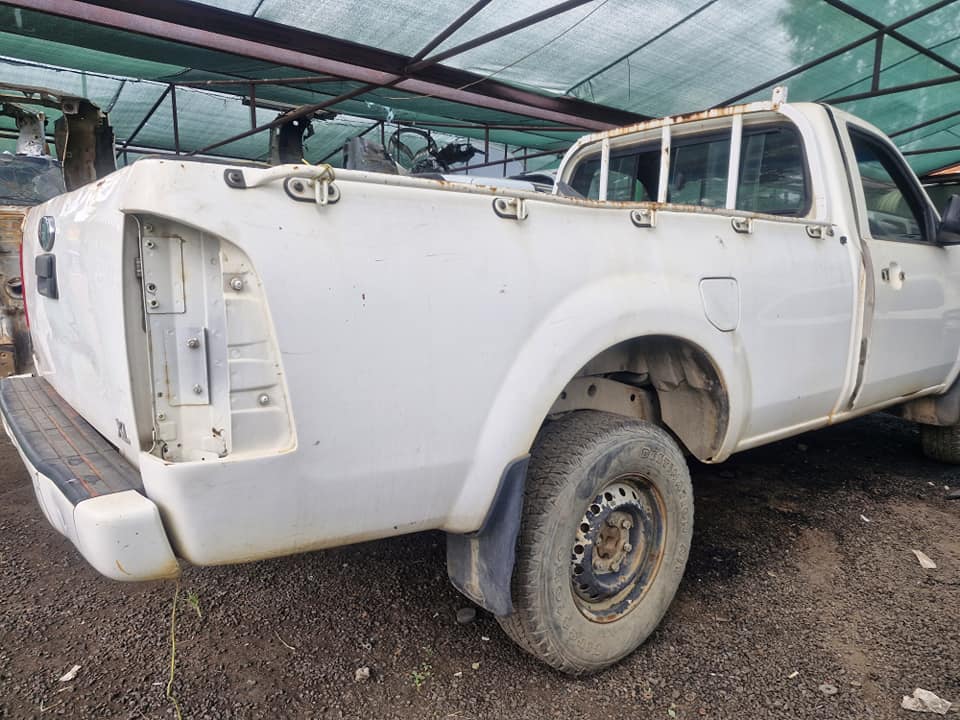 Ford Ranger 2.5 LONGWHEEL BASE - Private Seller Ford Ranger 2.5 LONGWHEEL BASE - Private Seller