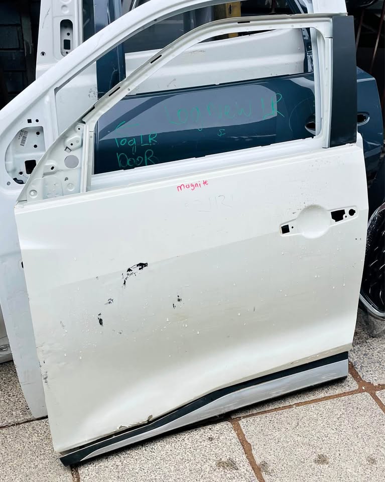 Nissan Magnite door - Private Seller Nissan Magnite door - Private Seller