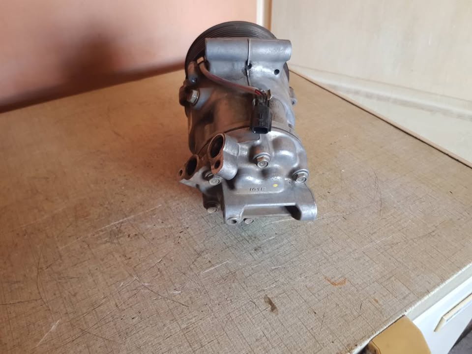 RENAULT KANGOO OR NISSAN NV250 AIRCON PUMP FORSALE