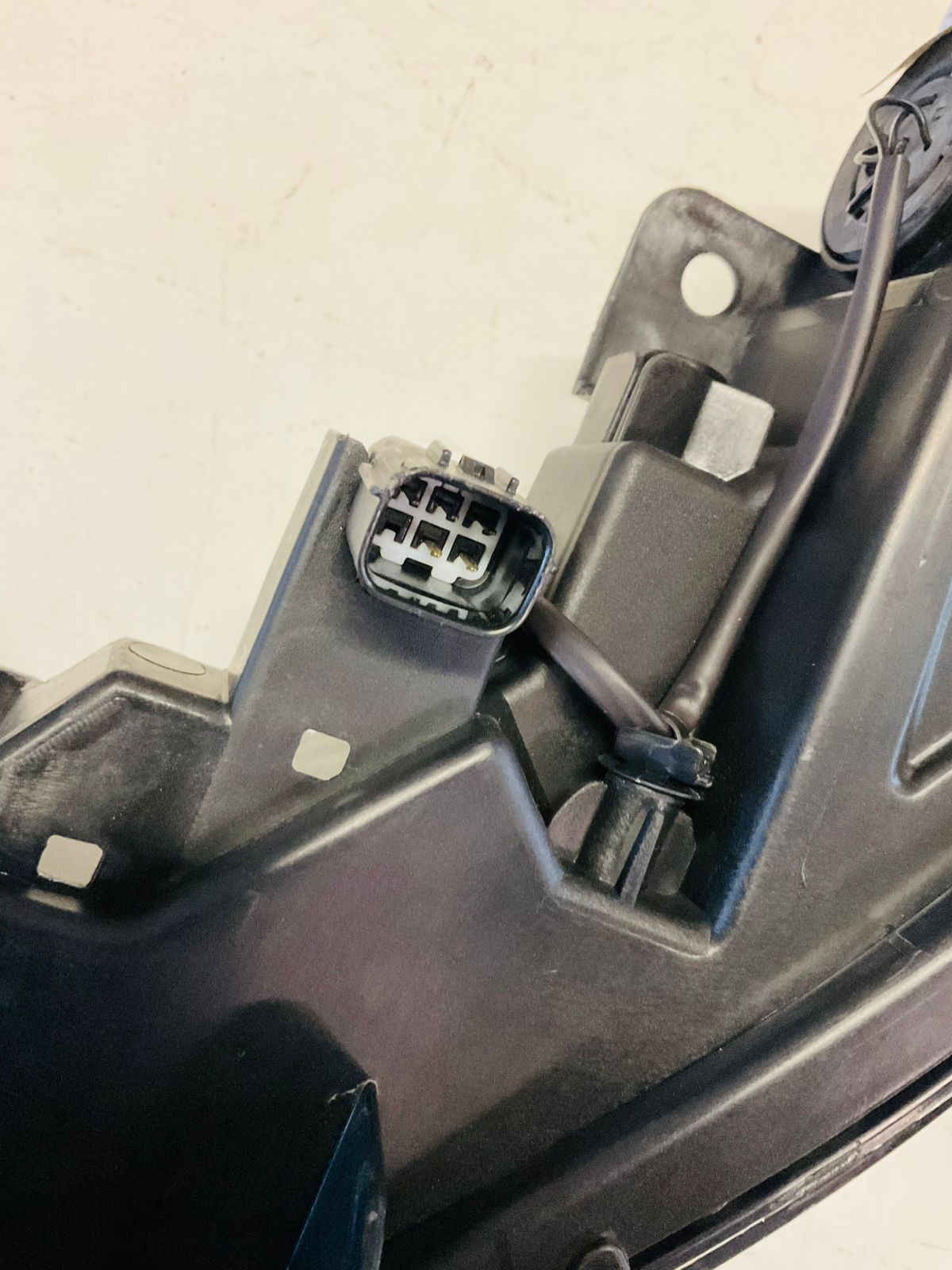Chery Omoda C5 left and right side LED daylight running lights - Private Seller Chery Omoda C5 left and right side LED daylight running lights - Private Seller