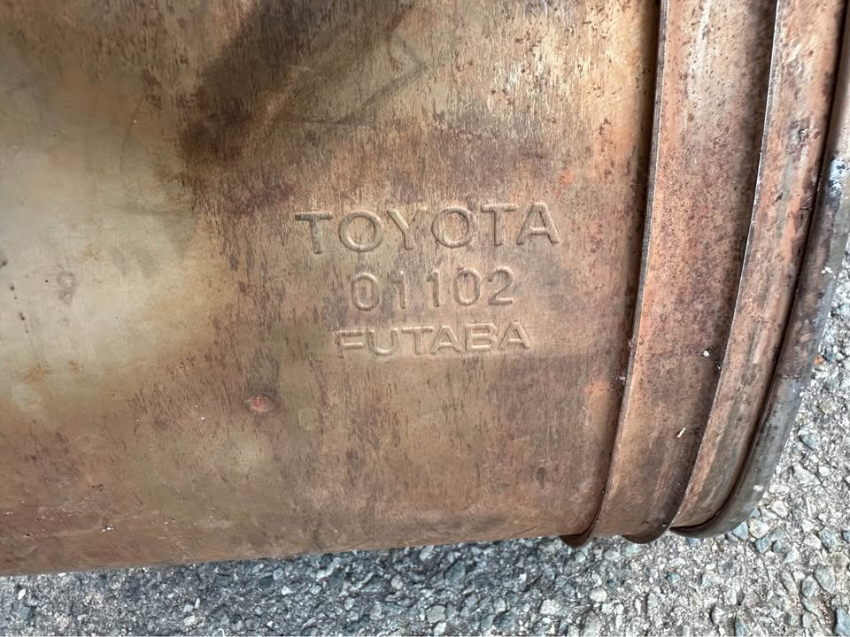 Toyota Land Cruiser 76 complete exhaust system - Private Seller