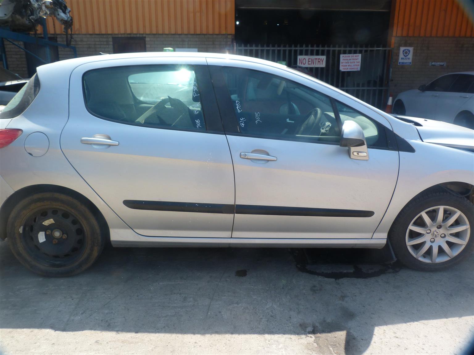 STRIPPING PEUGEOT 308 1.6 16V 10FH YEAR 2010 - Private Seller STRIPPING PEUGEOT 308 1.6 16V 10FH YEAR 2010 - Private Seller