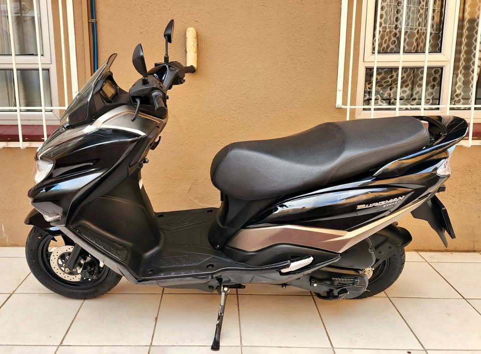 2023 SUZUKI BURGMAN 125CC AUTO - Private Seller