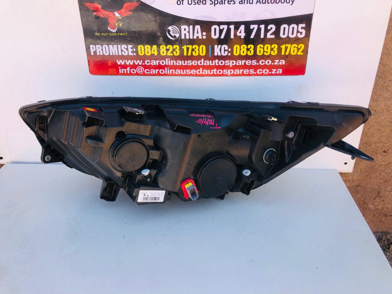 Iveco Daily right side headlight (2014-2019) - Private Seller Iveco Daily right side headlight (2014-2019) - Private Seller