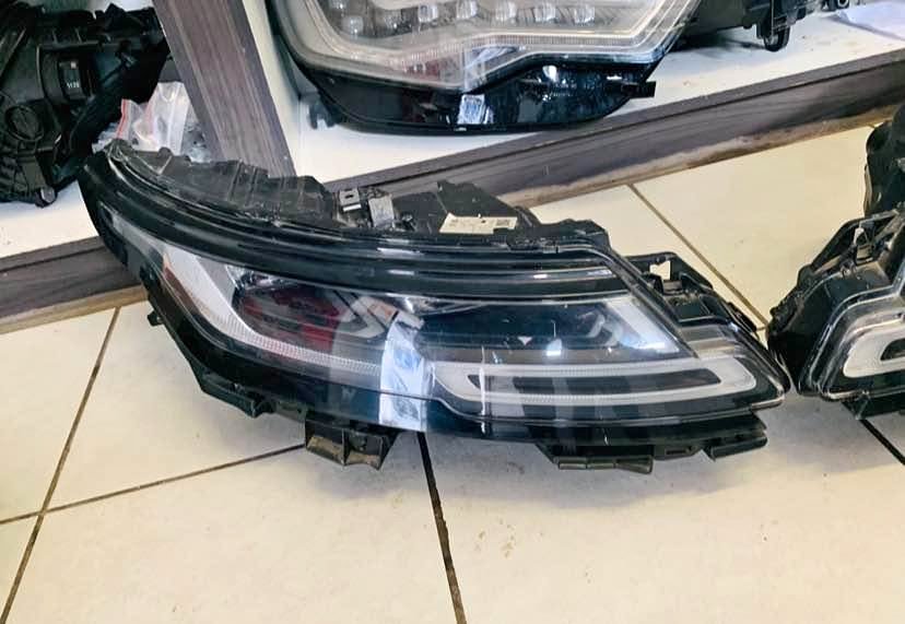 Range Rover evoque 2019 headlight