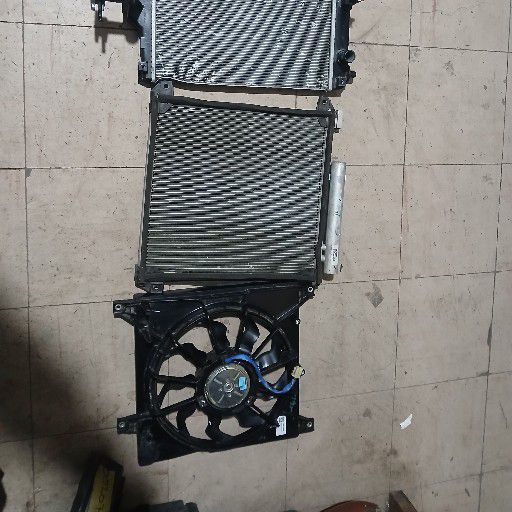 Suzuki s persso radiator set - Private Seller