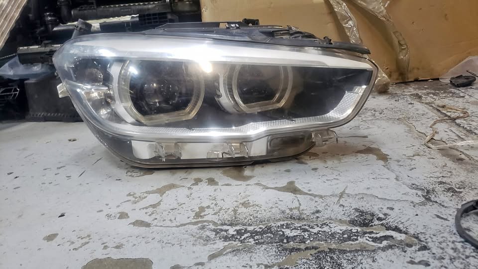 BMW F21 1Series Headlight - Private Seller BMW F21 1Series Headlight - Private Seller