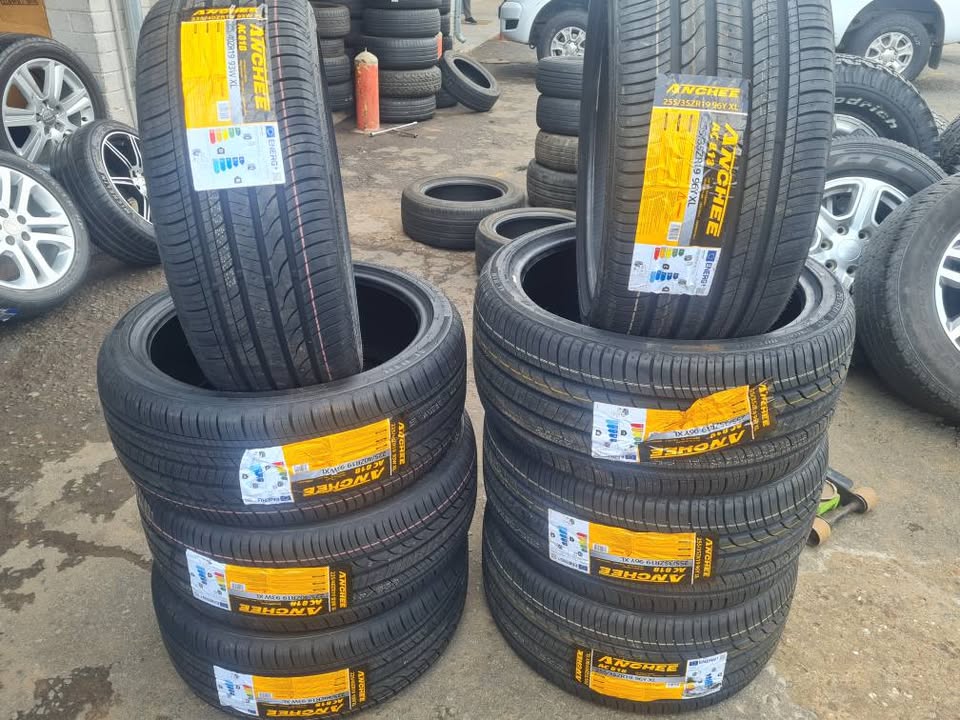 Bmw Brand new tyres 225/40/19 And 255/35/19 normal tyres - Private Seller Bmw Brand new tyres 225/40/19 And 255/35/19 normal tyres - Private Seller