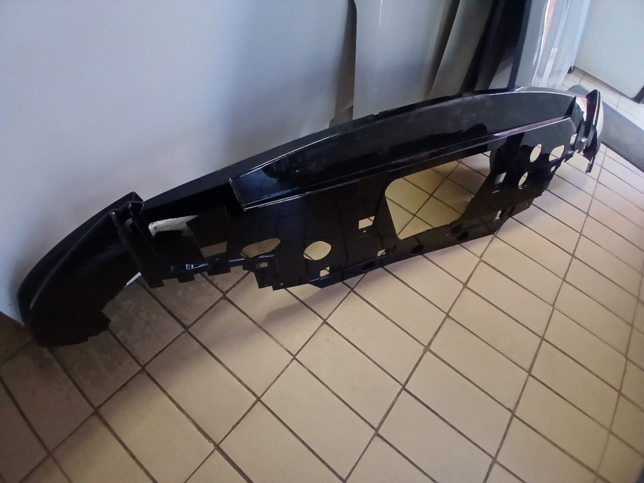 2019 RANGE ROVER VELAR SPLASH TRAY FOR SALE - Private Seller