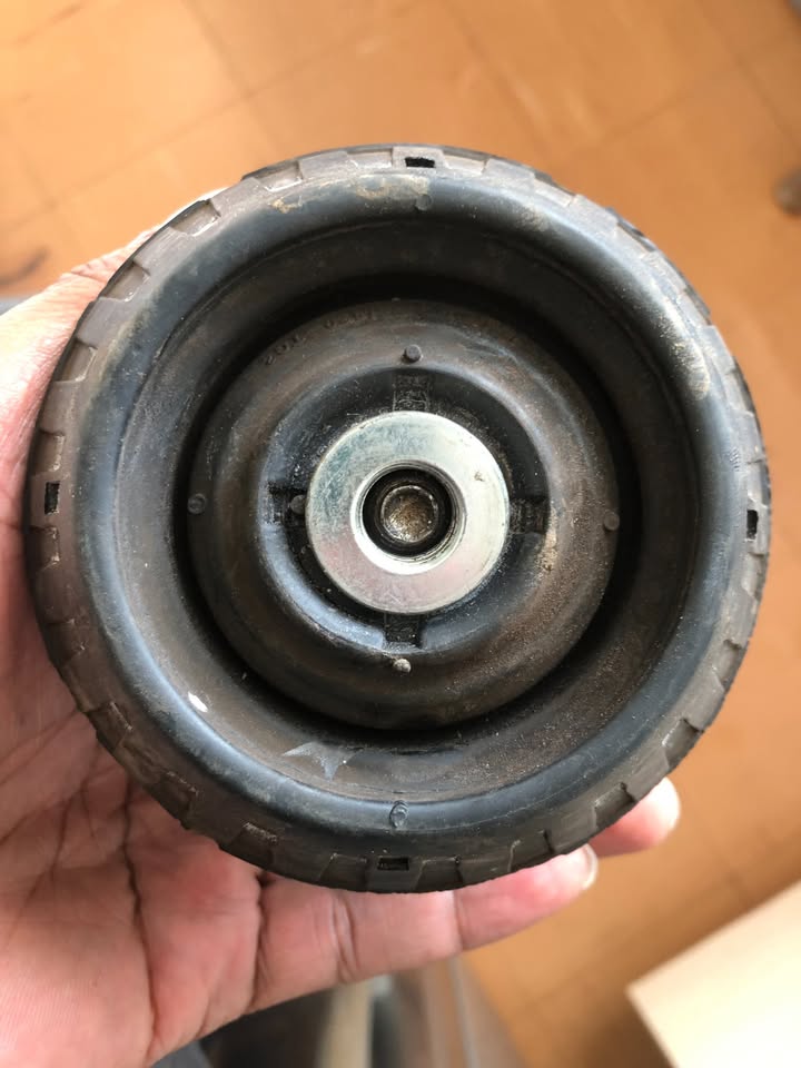 Honda Brio Shocks Mounting - Private Seller