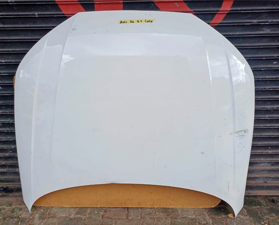 Audi A4 B9 bonnet 2020 - Private Seller Audi A4 B9 bonnet 2020 - Private Seller