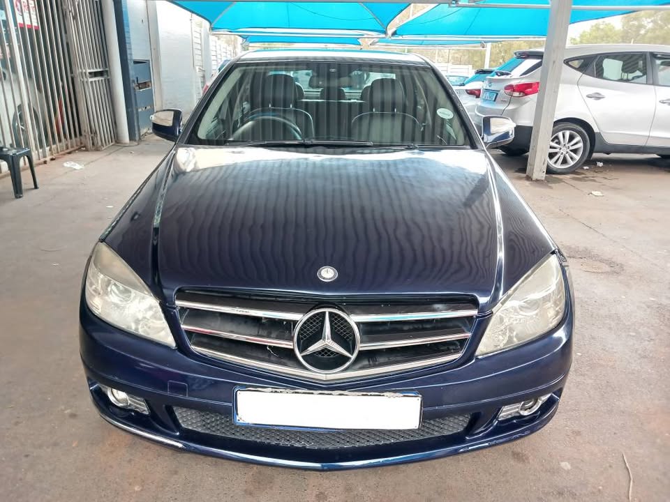 2009 MECEDES BENZ C200 KOMPRESSOR Transmission: Automatic  Mileage  Fueltype: Petrol  Blue