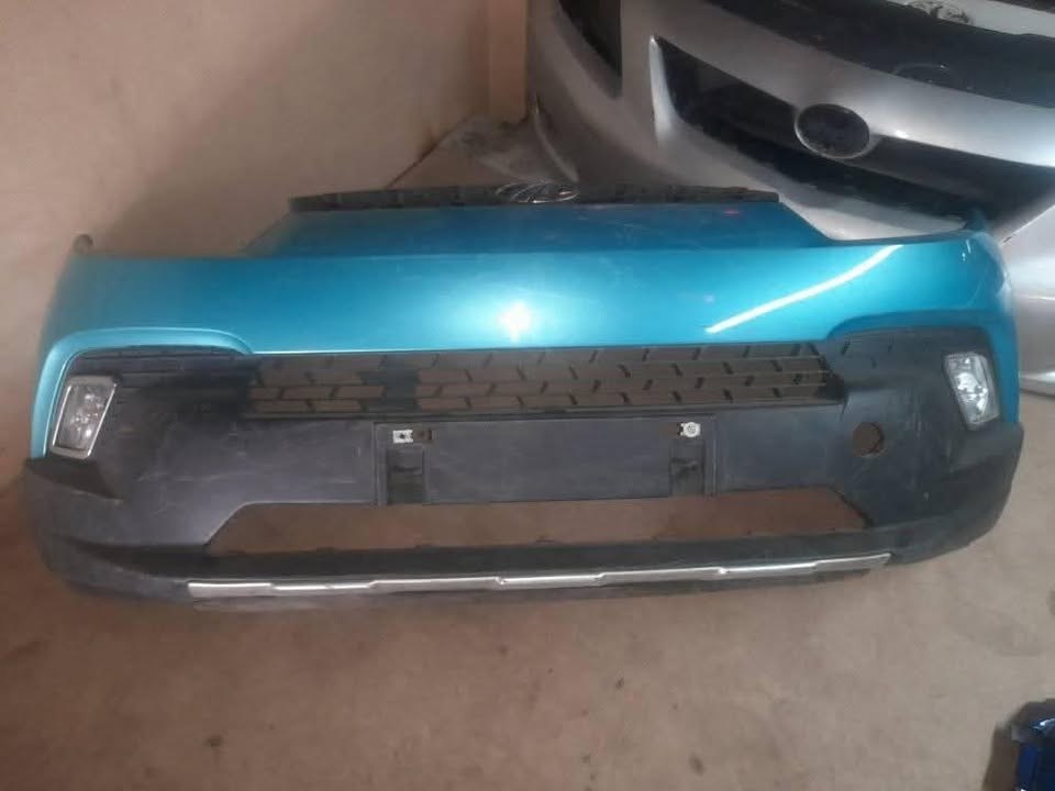 MAHINDRA KUV100 FRONT BUMBER - Private Seller MAHINDRA KUV100 FRONT BUMBER - Private Seller