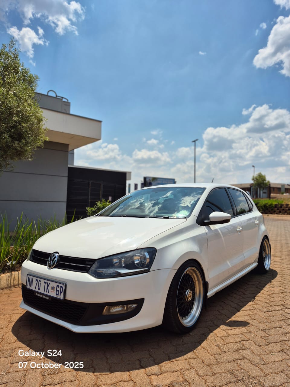 Used 2013 Volkswagen Polo 1.6 Comfortline - Private Seller Used 2013 Volkswagen Polo 1.6 Comfortline - Private Seller