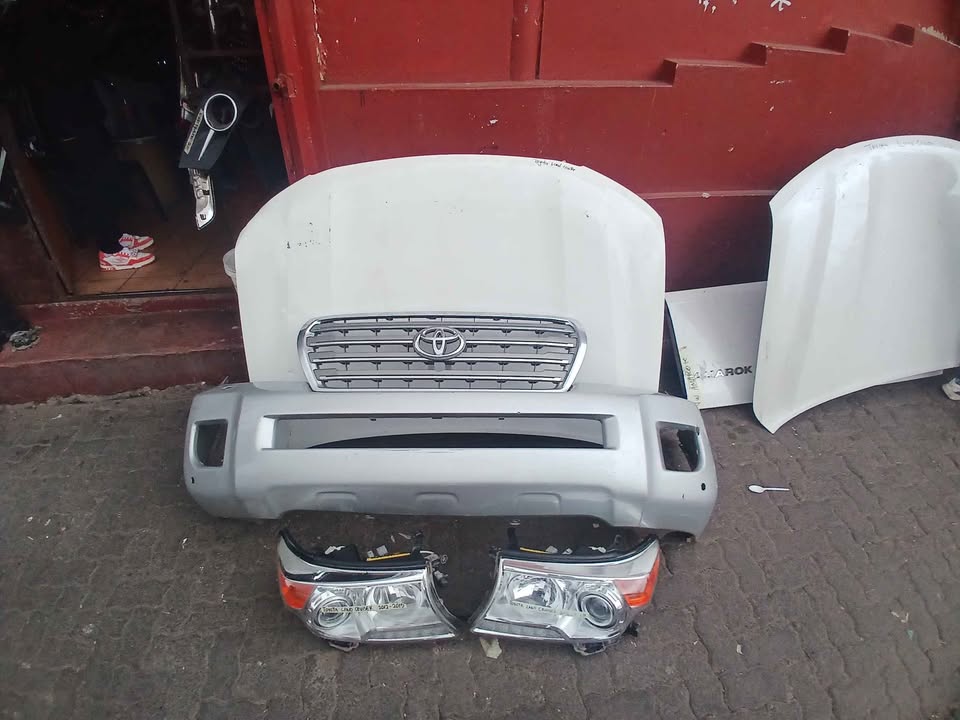 TOYOTA LANDCRUISER 2012-2015 MODEL FRONT SPARES AVAILABLE NOW FOR SALE - Private Seller TOYOTA LANDCRUISER 2012-2015 MODEL FRONT SPARES AVAILABLE NOW FOR SALE - Private Seller