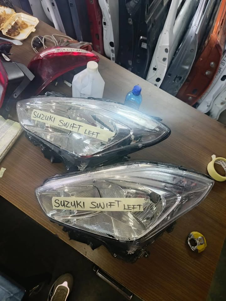 Suzuki Swift left Headlight - Private Seller Suzuki Swift left Headlight - Private Seller