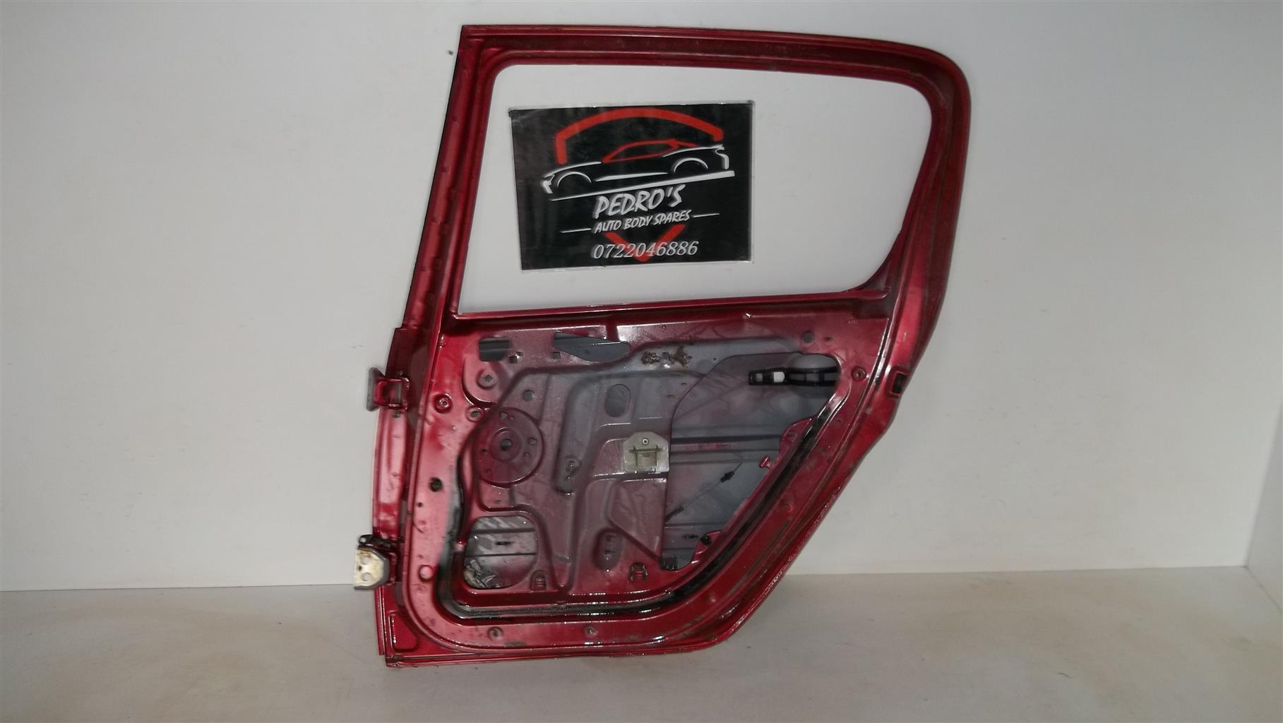 Peugeot 307 (Right) passenger door - Private Seller