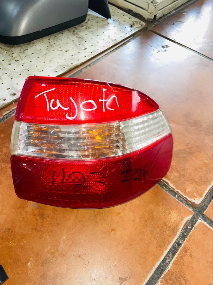 Toyota Corolla taillight - Private Seller Toyota Corolla taillight - Private Seller