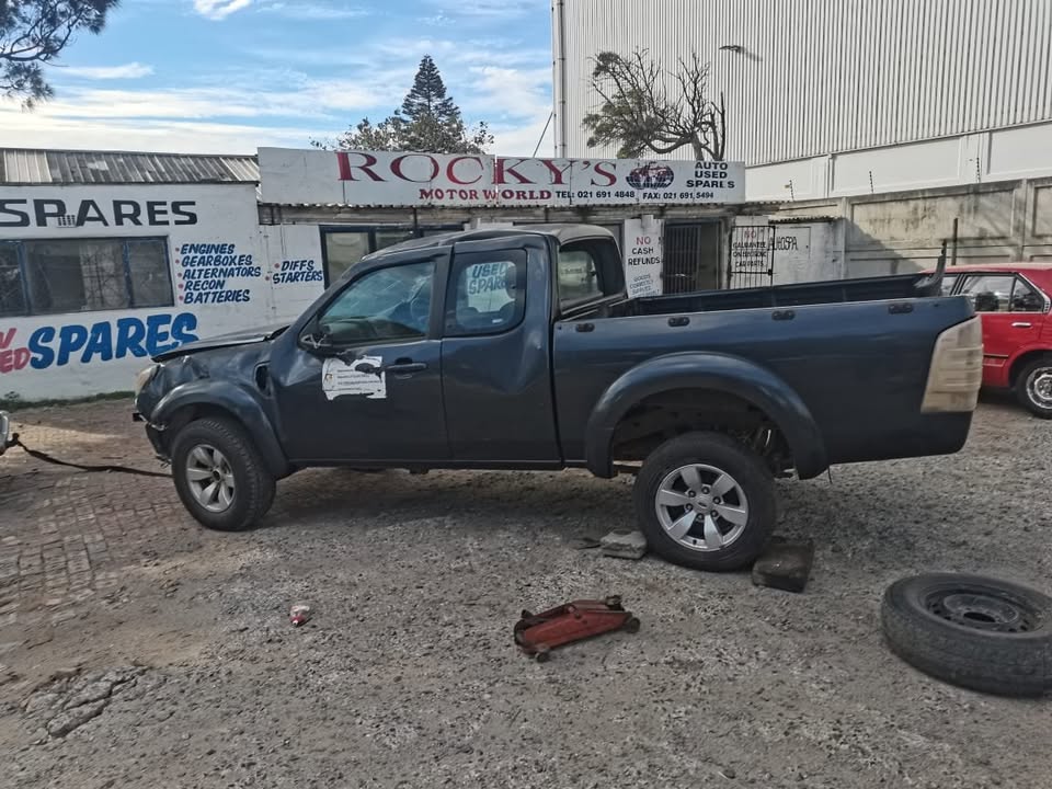 FORD RANGER SUPERCAB SPARES - Private Seller