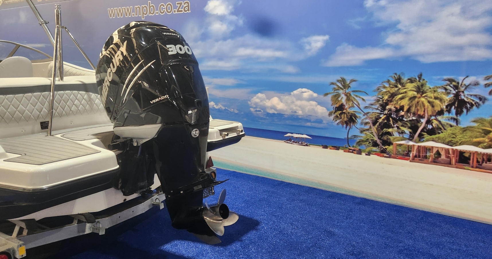CLASSIC 230 ON TRAILER 300 HP MERCURY VERADO 4 STROKE