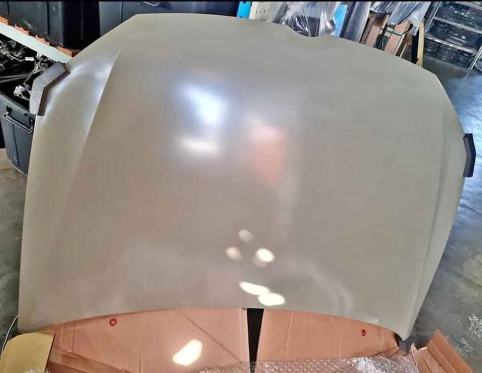 VW Polo 6 BRAND NEW BONNET