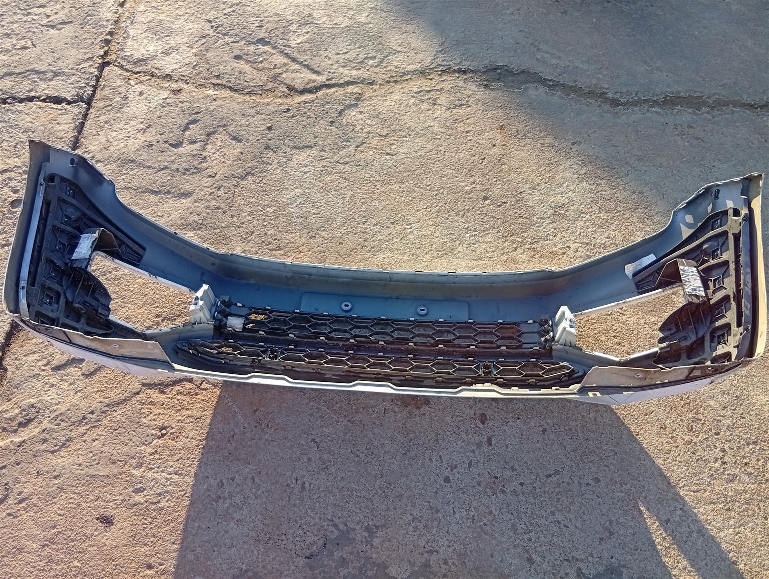 2017 VW amarok front bumper