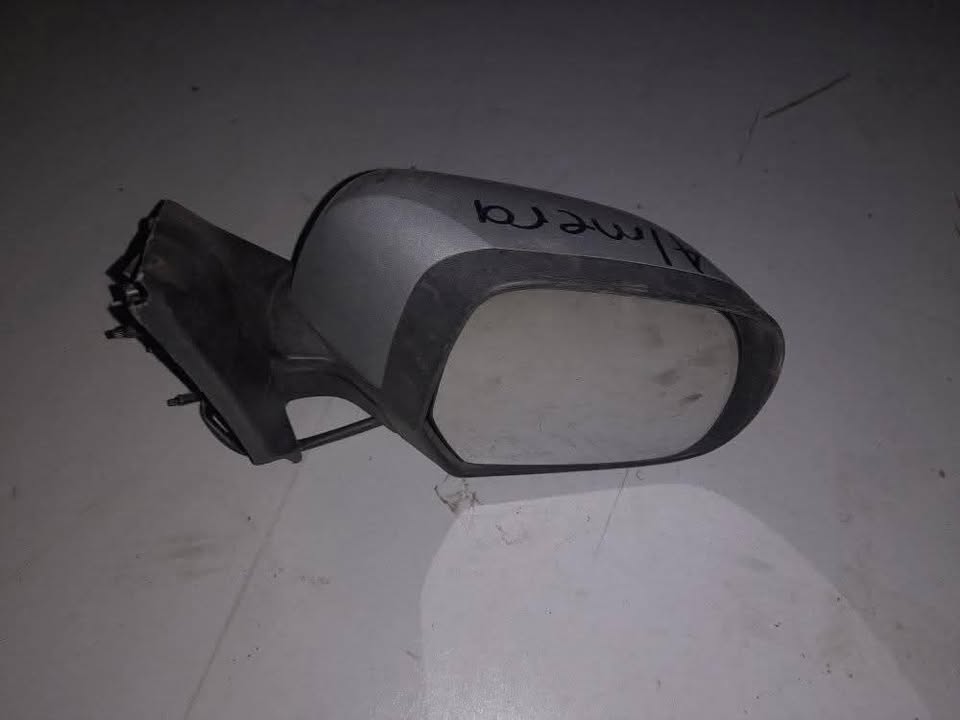 NISSAN ALMERA Side mirror - Private Seller NISSAN ALMERA Side mirror - Private Seller