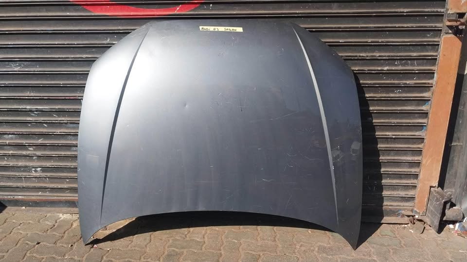 Audi A3 sedan bonnet - Private Seller Audi A3 sedan bonnet - Private Seller