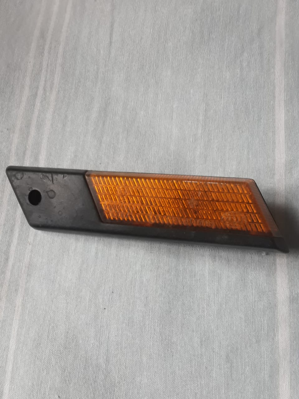 BMW E30 BOX SHAPE SPARES | Junk Mail