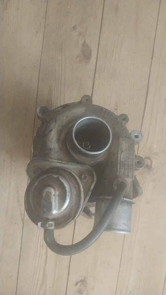 ISUZU 4JB1 TURBO LIKE NEW - Private Seller ISUZU 4JB1 TURBO LIKE NEW - Private Seller