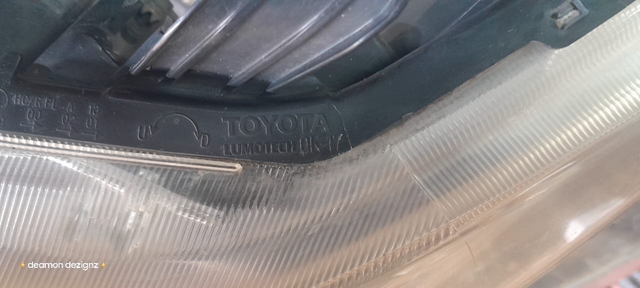 hilux headlights - Private Seller