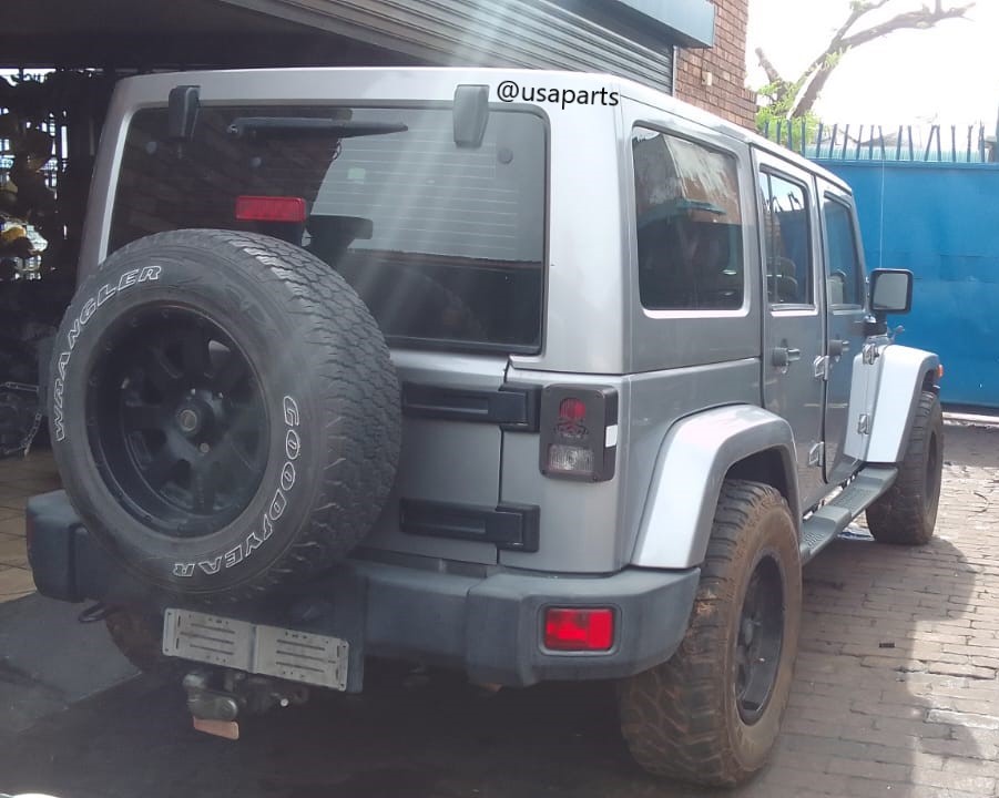 2013 Jeep Wrangler 2.8 Auto Diesel — Breaking for Body Parts 🚗🔧 - Private Seller