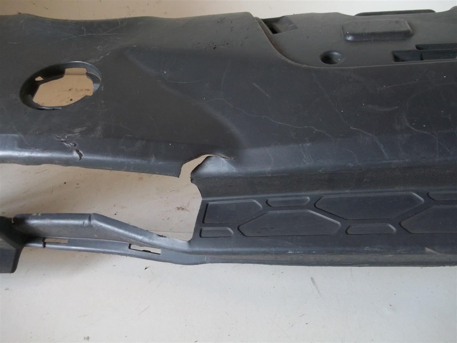Land Rover Discovery Sport (L550) '15-'17 rear bumper diffuser - Private Seller Land Rover Discovery Sport (L550) '15-'17 rear bumper diffuser - Private Seller