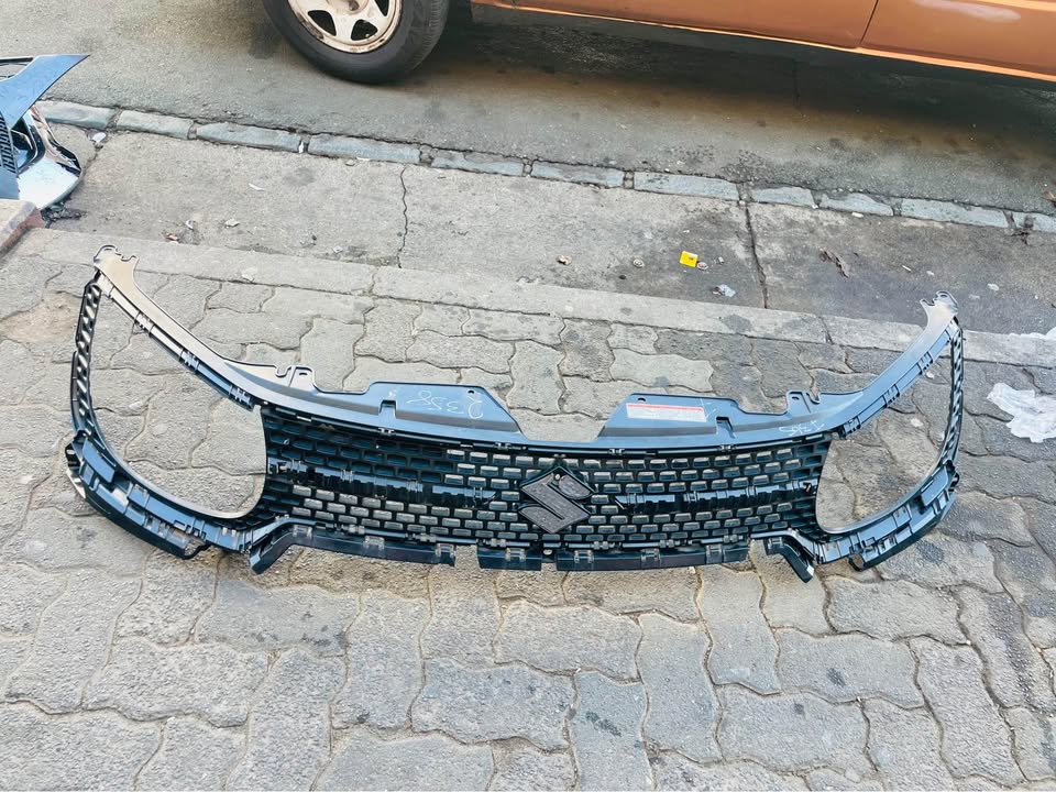 Suzuki Ignis grille 2016/19 - Private Seller Suzuki Ignis grille 2016/19 - Private Seller